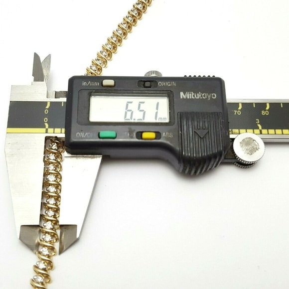 Elegant 14K Karat Yellow Gold Designer Link Tennis Bracelet With Diamonds - Picture 3 of 12